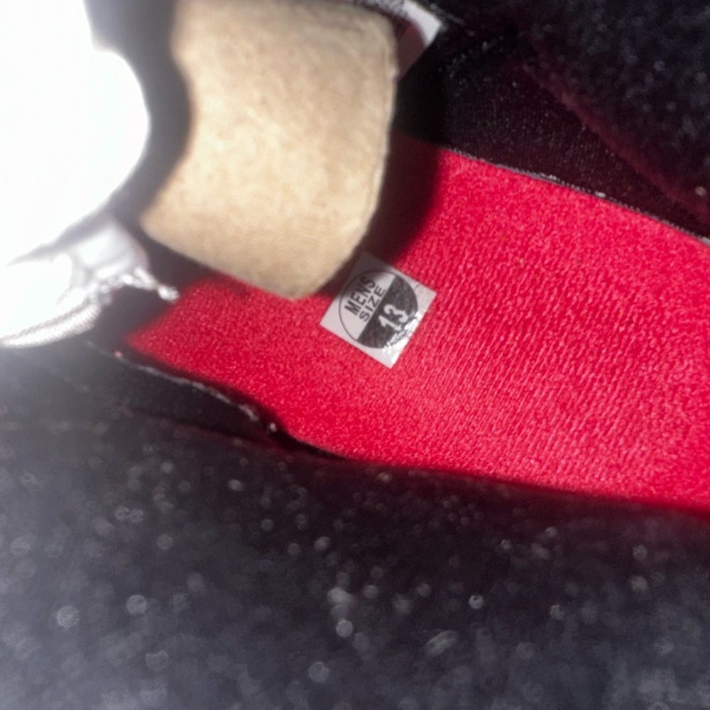 Jordan sneakers - Picture 2 of 7